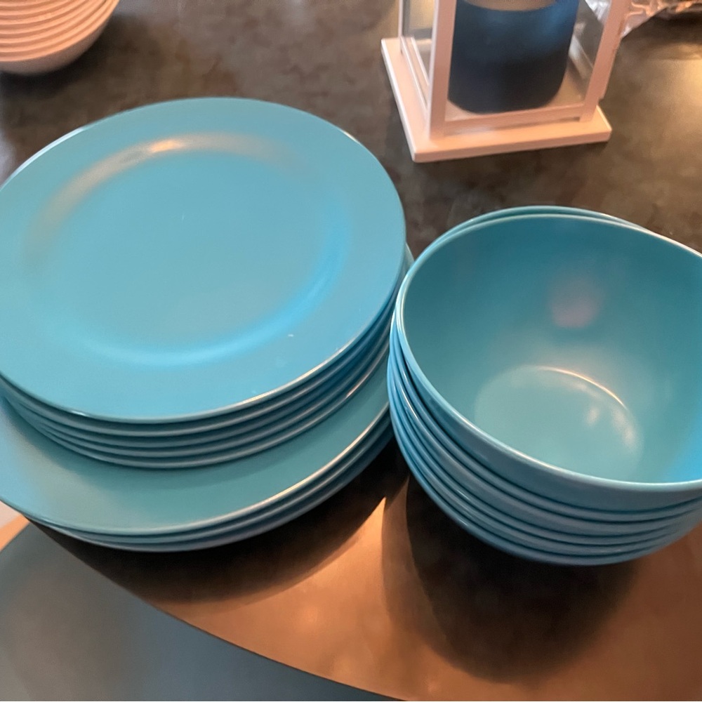 Turquoise  Dinnerware Set - Picture 3 of 4